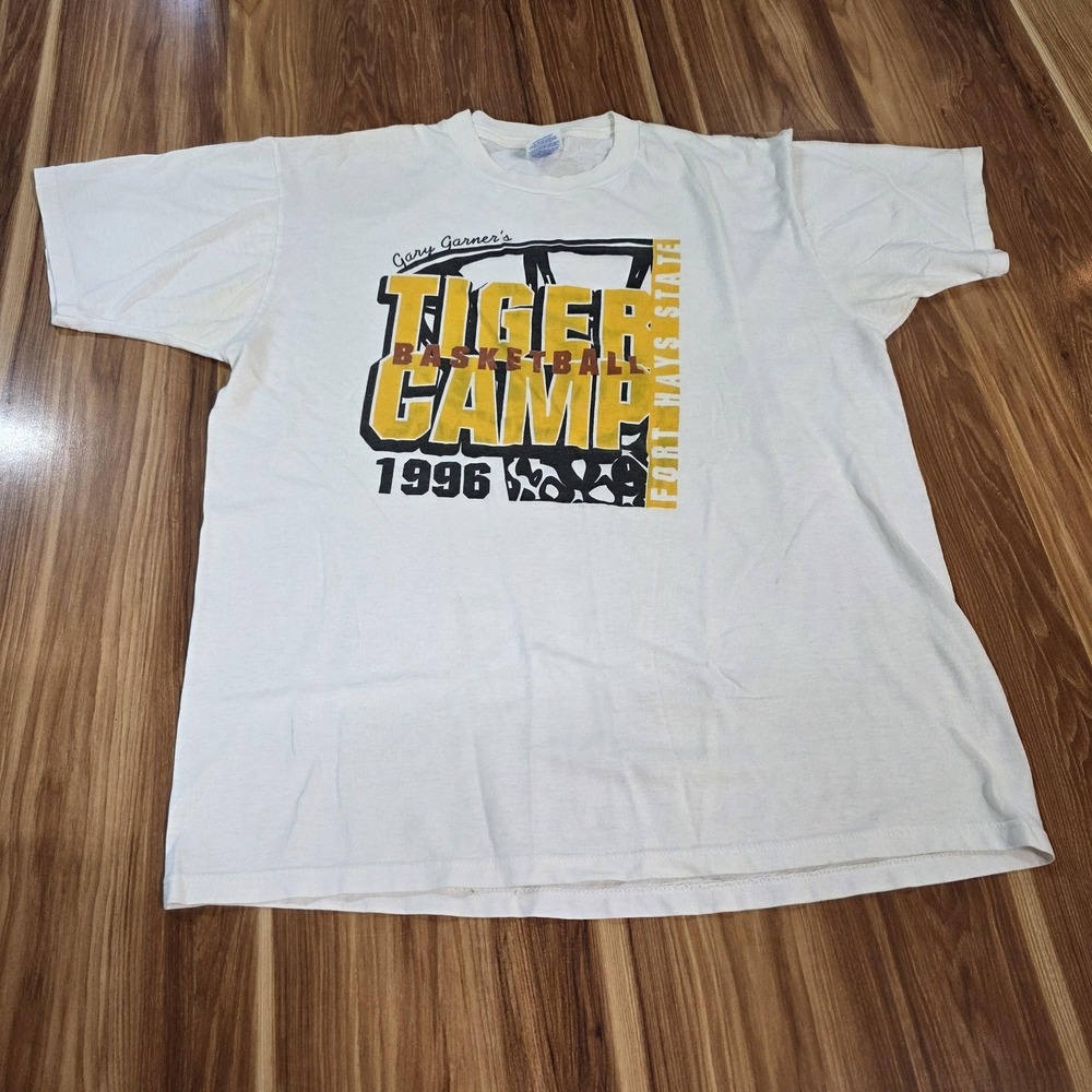 Vintage Tiger Basketball‎ Camp Shirt Mens XL White Jerzees Fort Hays State 1996